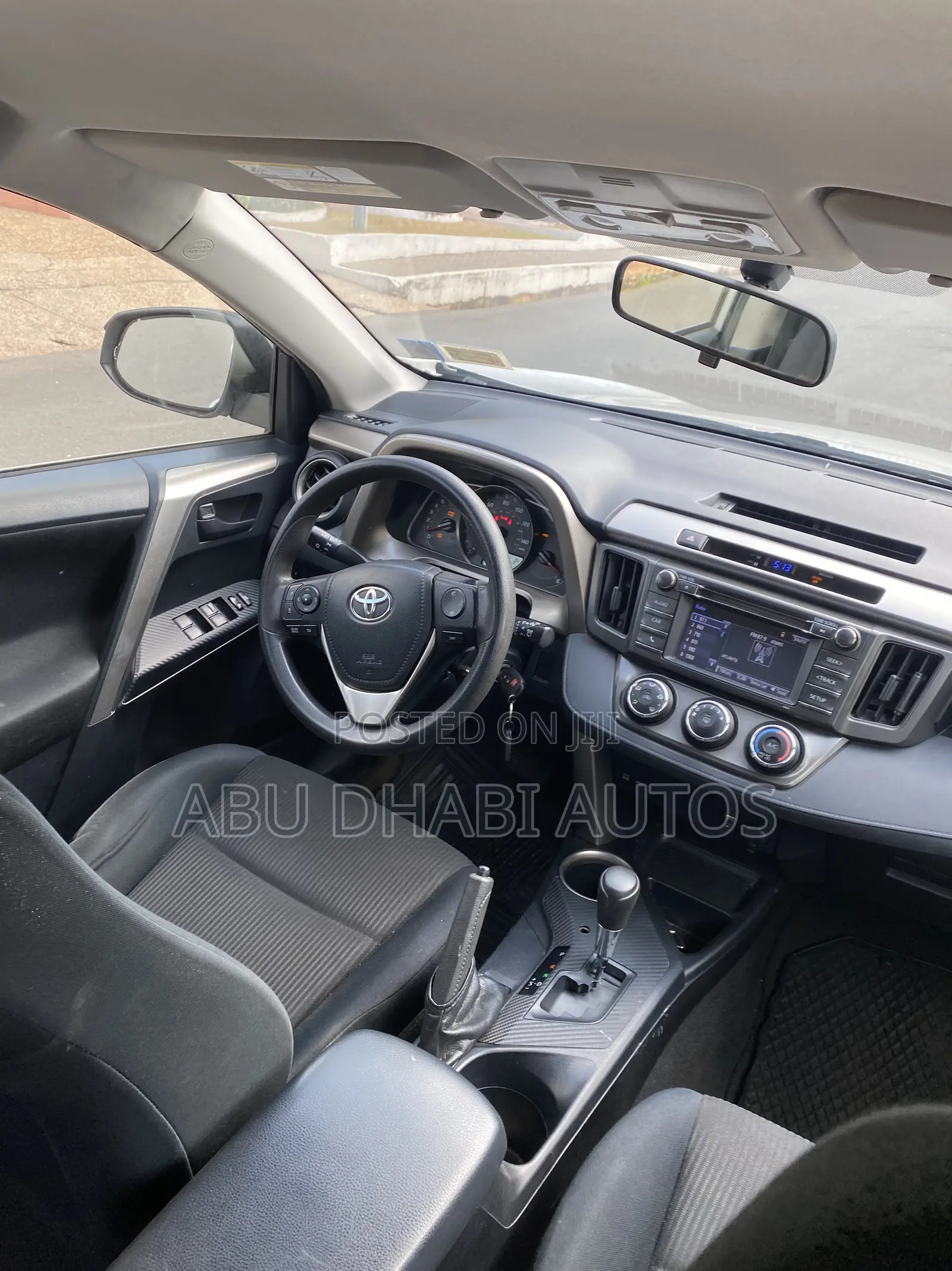 Toyota RAV4 LE 4dr SUV AWD (2.5L 4cyl 6A) 2015 Silver