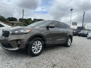 Kia Sorento 2019 Brown