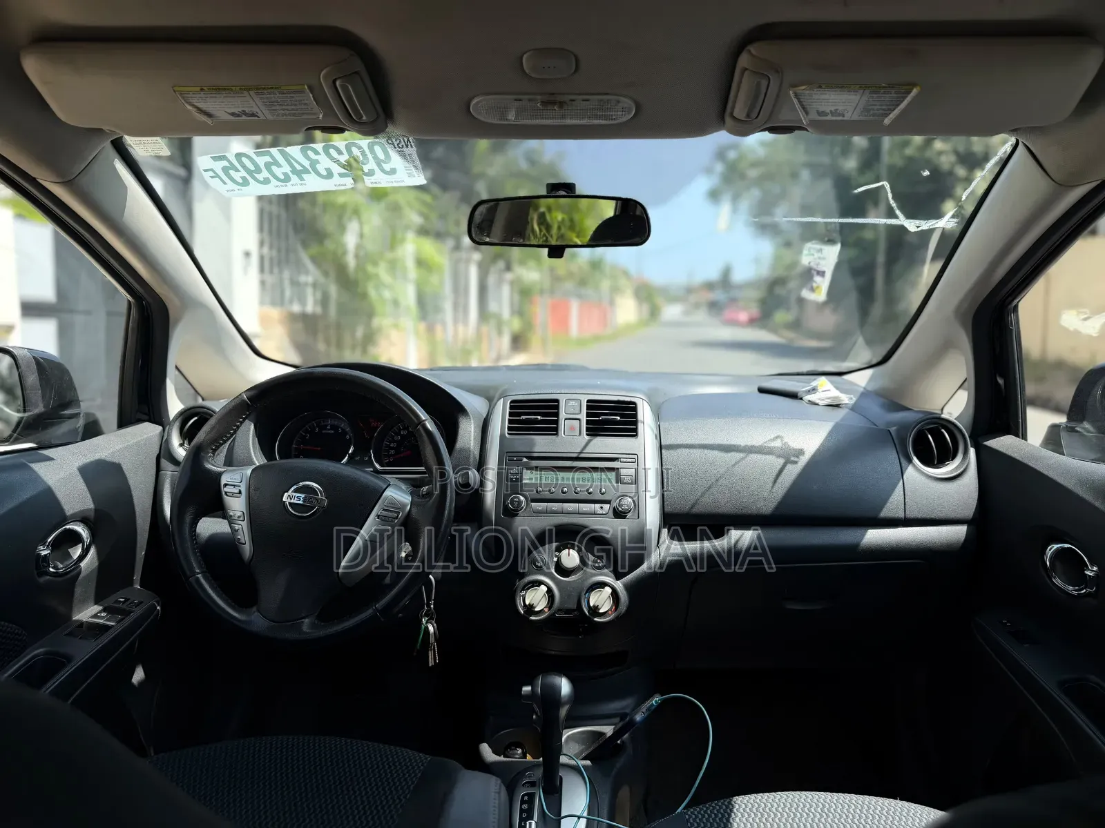 Nissan Versa 1.6 SV 4dr Sedan (1.6L 4cyl CVT) 2014 Black