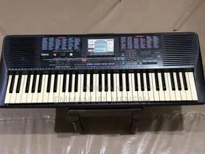 Yamaha Psr220