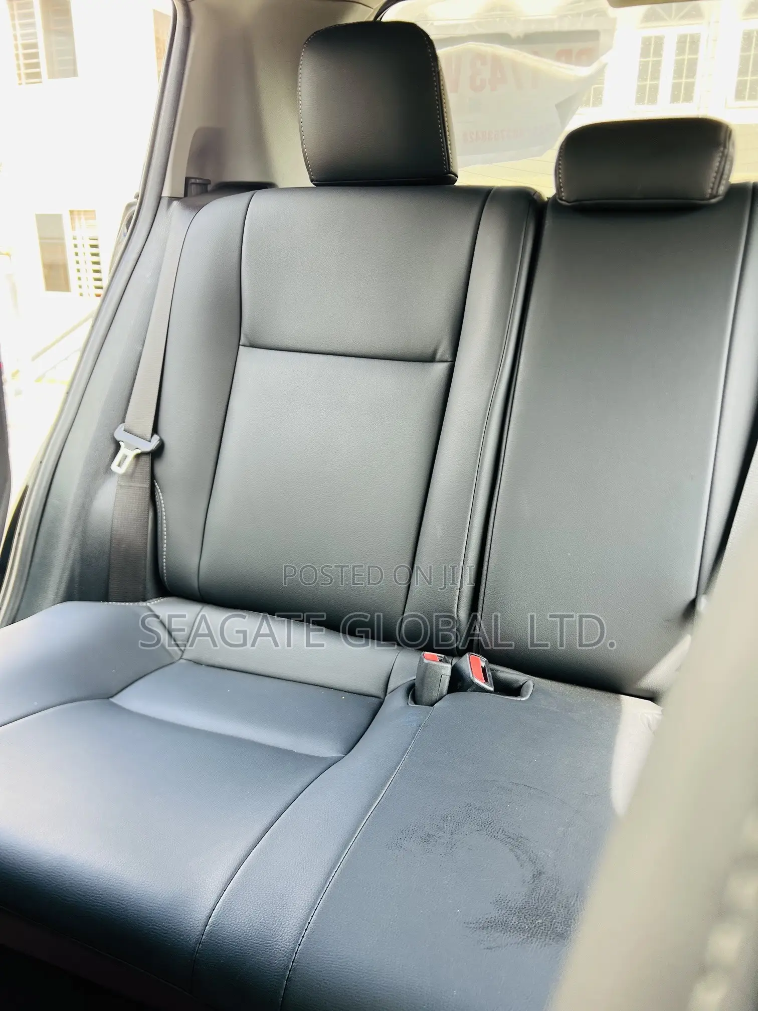 Toyota Yaris L Hatchback 5dr 2016 Black