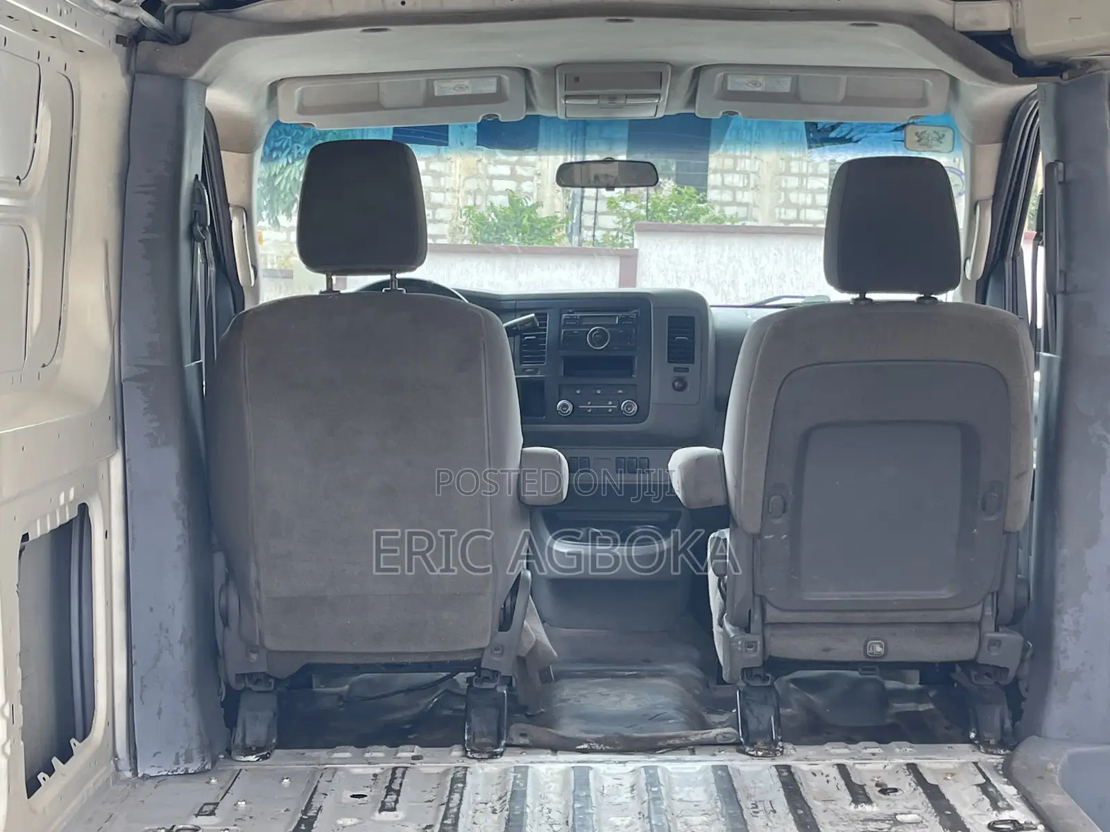 Nissan Caravan (Urvan) 2014 White