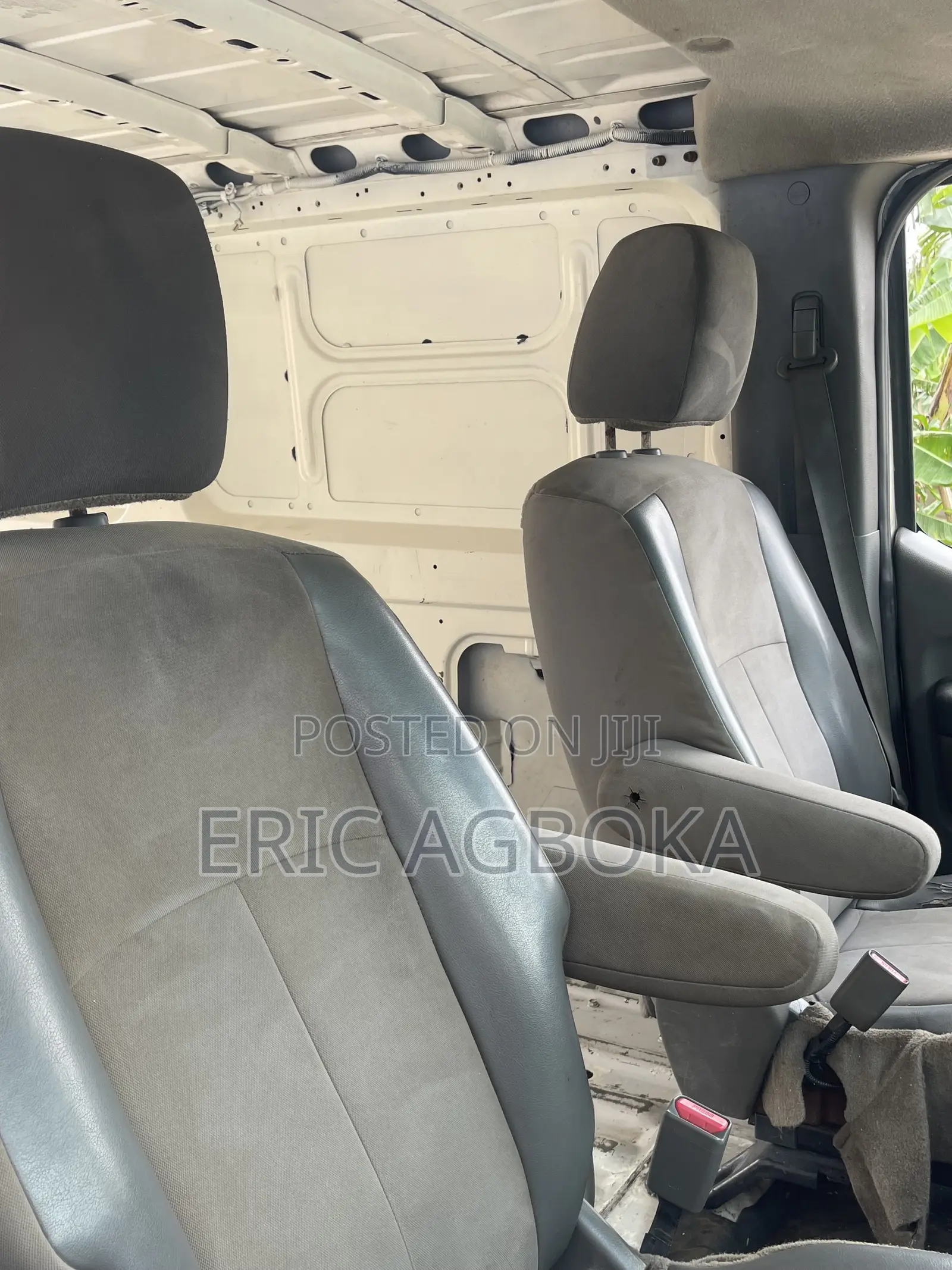 Nissan Caravan (Urvan) 2014 White