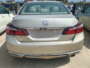 Honda Accord EX-L 4dr Sedan FWD (2.4L 4cyl 2A) 2016 Silver