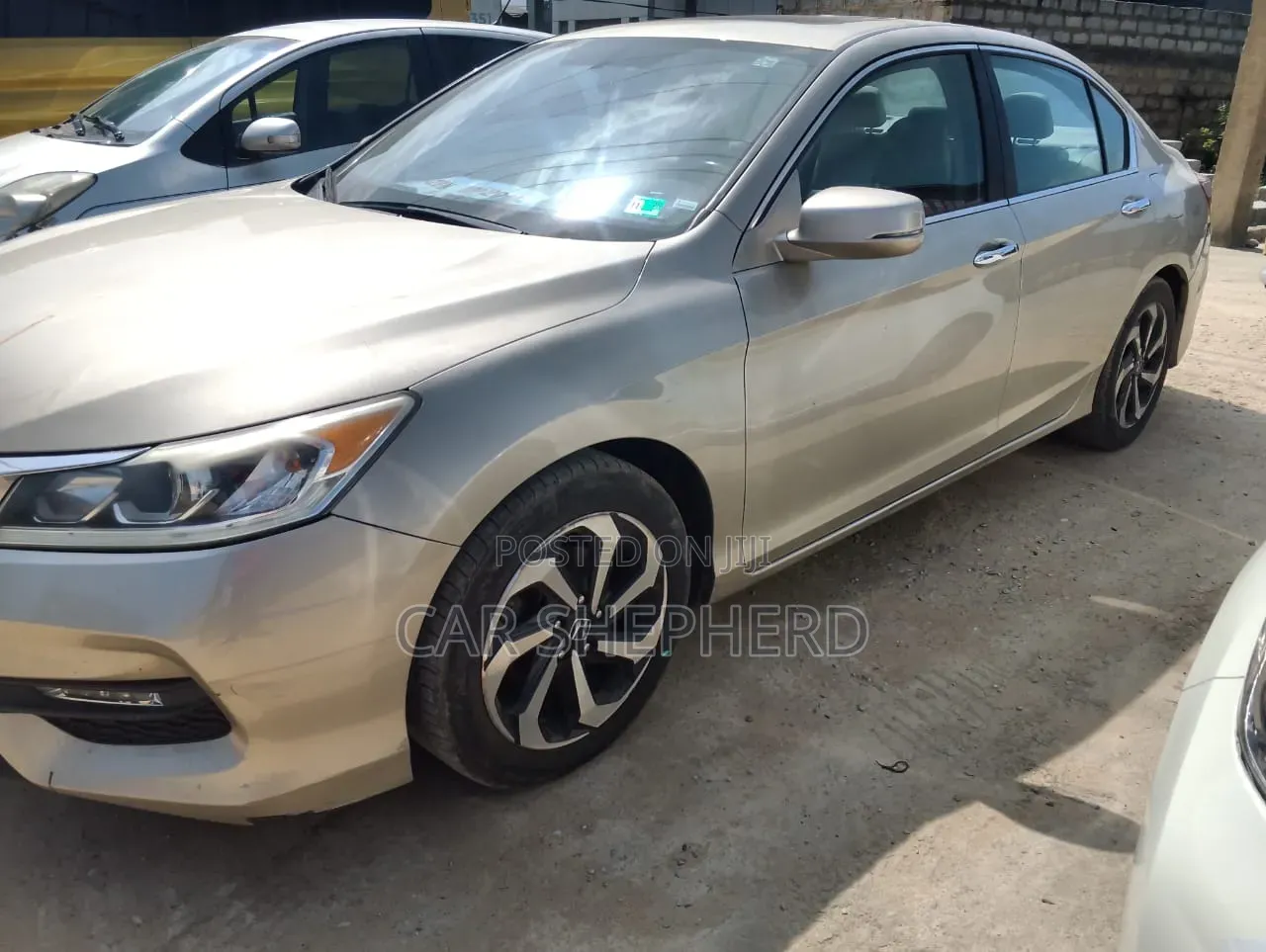 Honda Accord EX-L 4dr Sedan FWD (2.4L 4cyl 2A) 2016 Silver