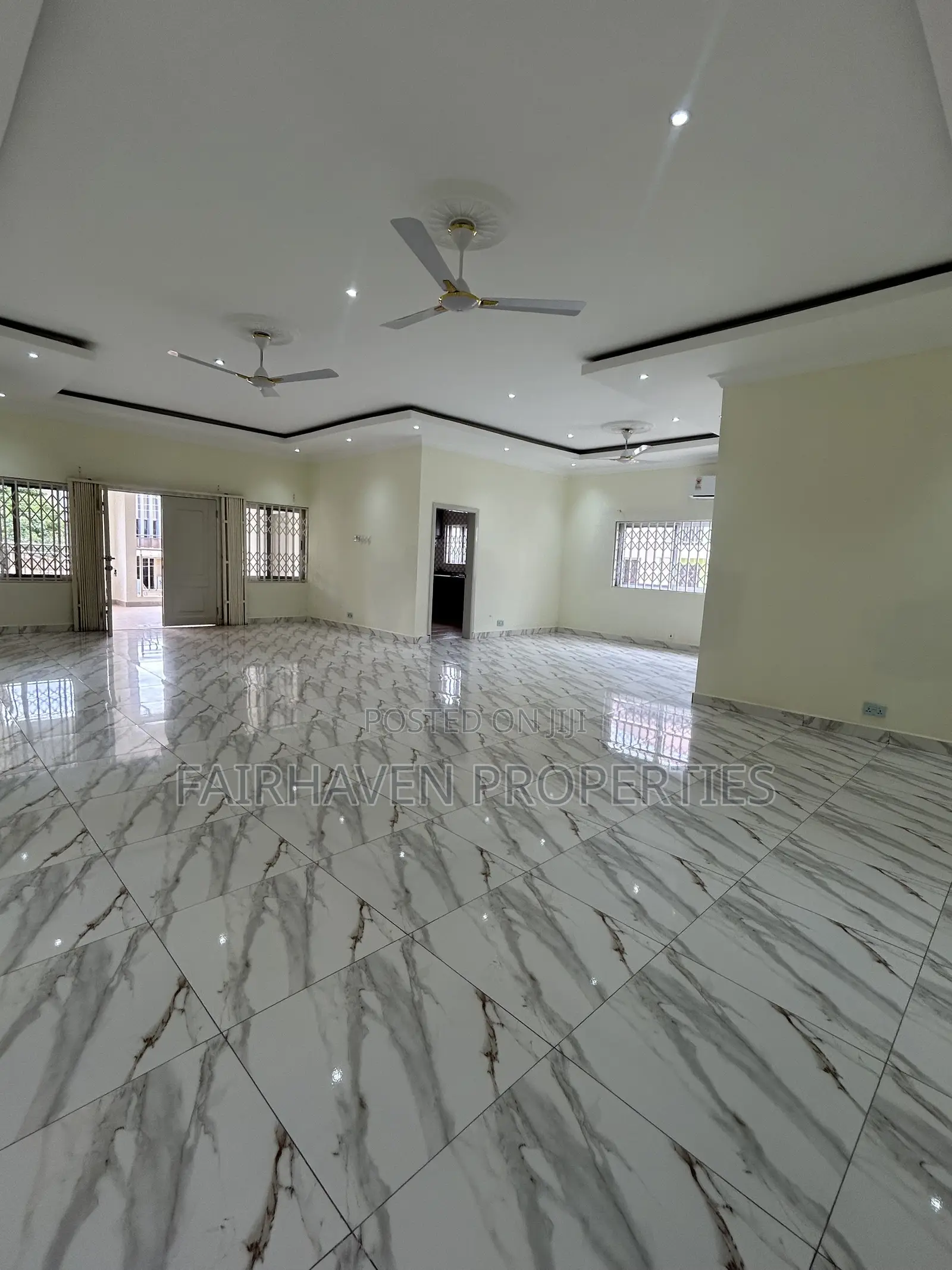 3bdrm Apartment in East Legon for rent