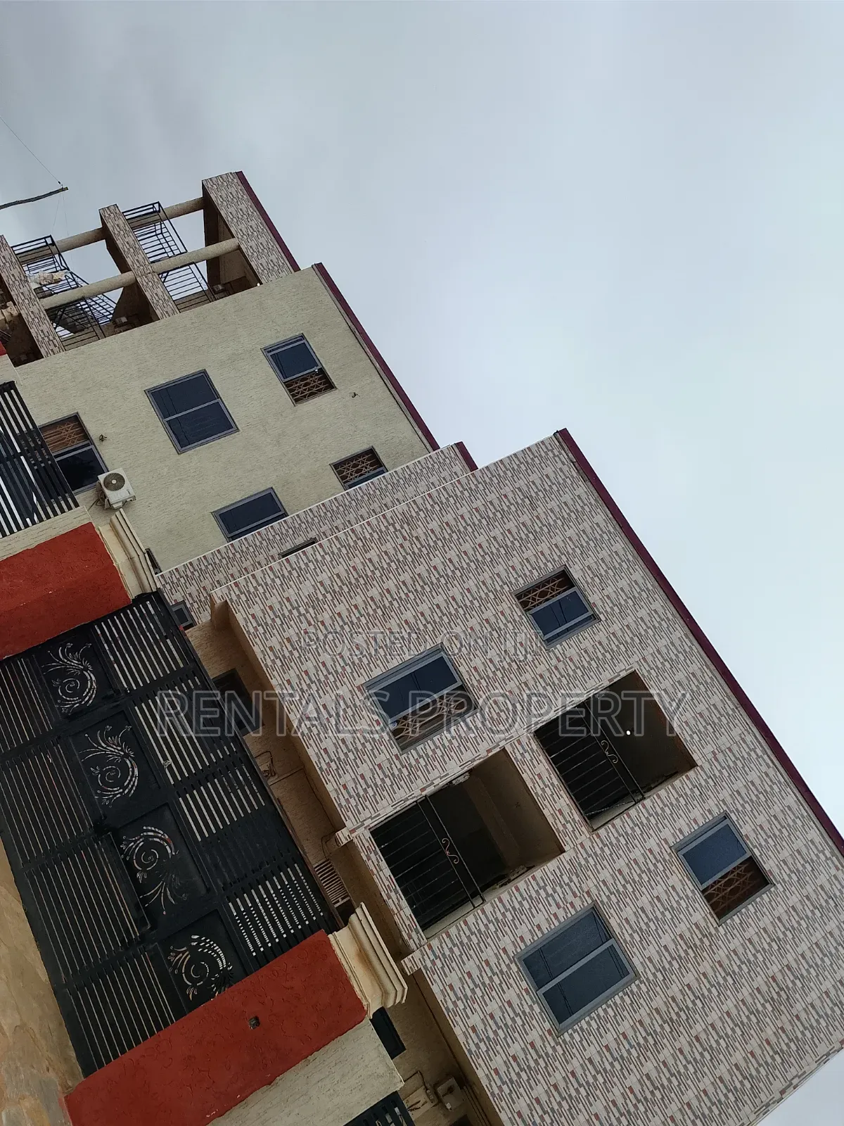 2bdrm Apartment in Ama From, Frafraha for rent