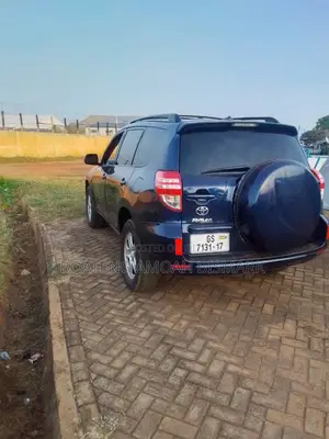 Toyota RAV4 2012 Blue