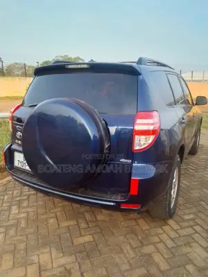Toyota RAV4 2012 Blue