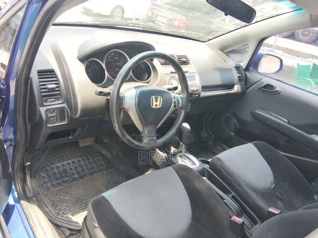 Honda Fit Automatic 2010 Blue