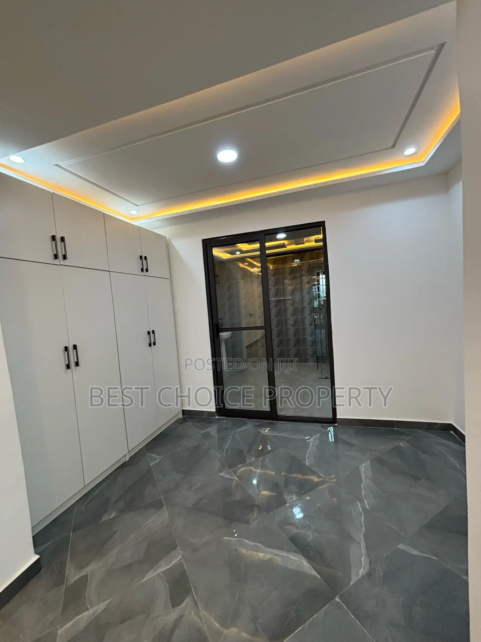 3bdrm Apartment in Ashiyie, Frafraha for rent
