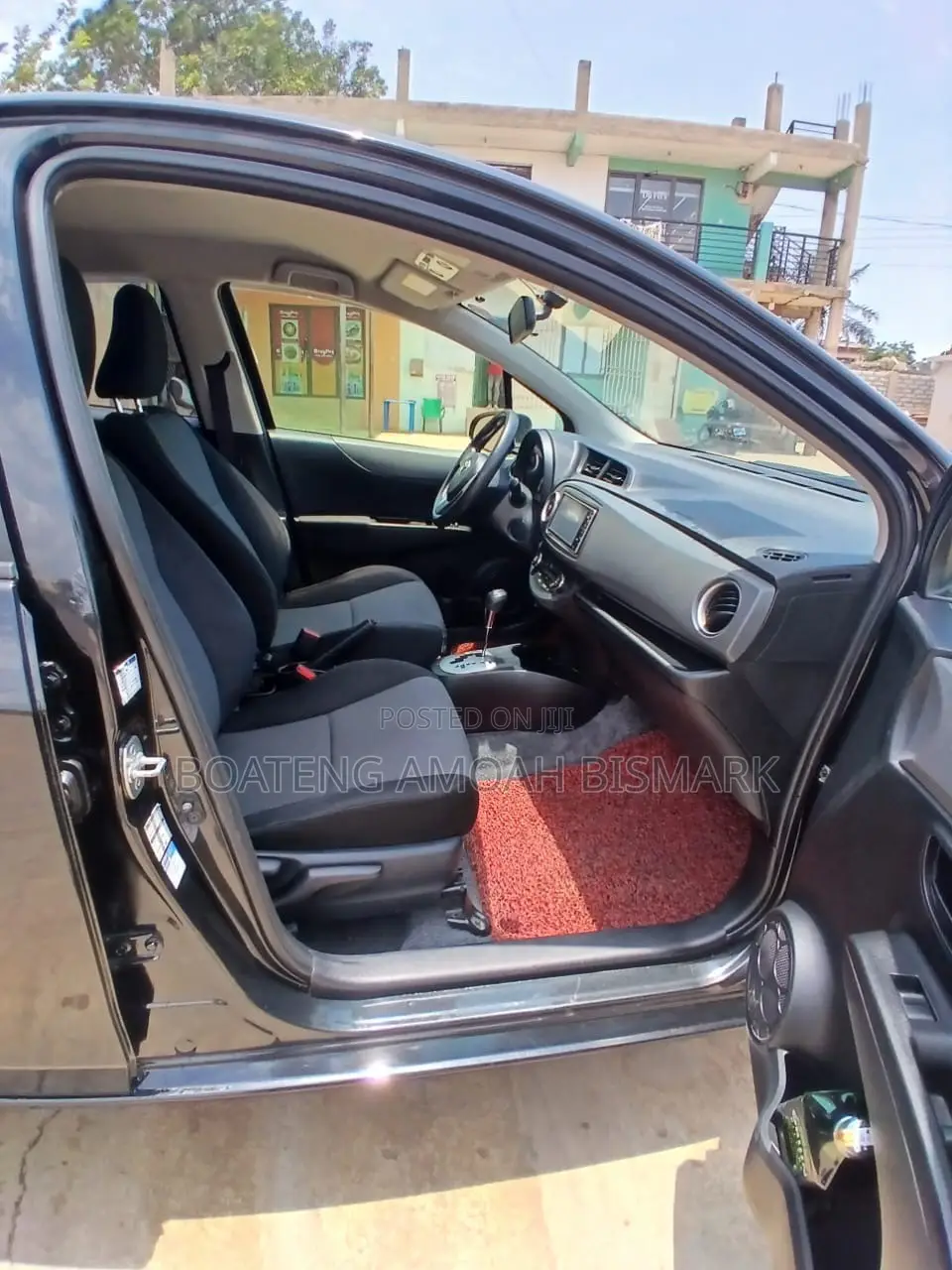 Toyota Vitz 2014 Black