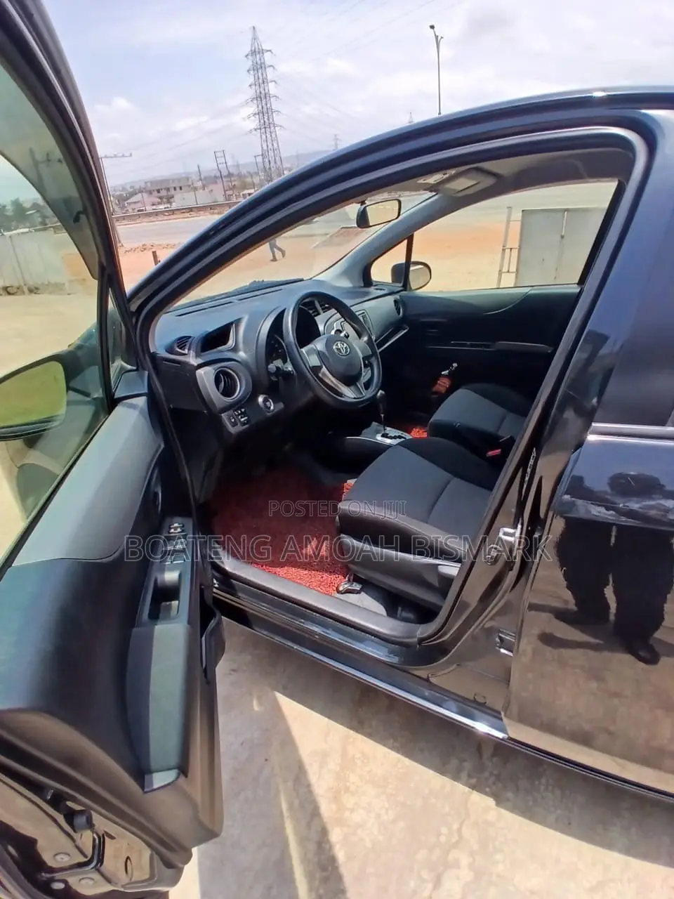Toyota Vitz 2014 Black