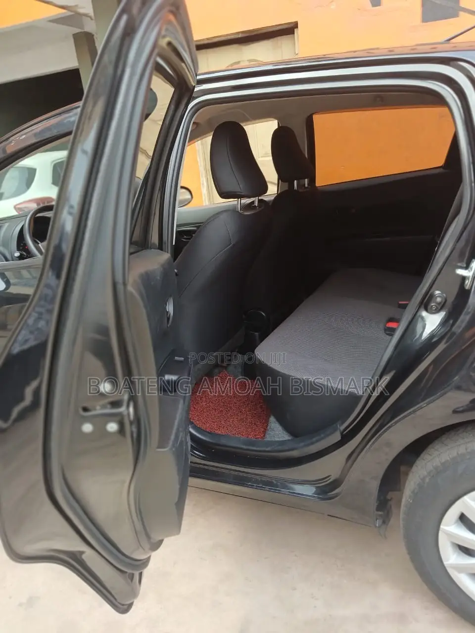 Toyota Vitz 2014 Black