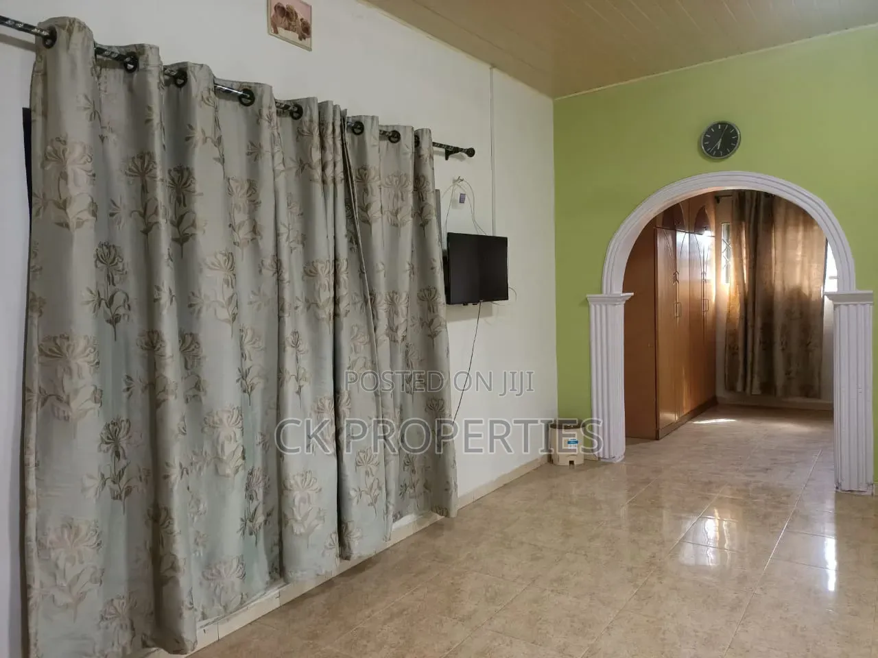 Mini Flat in Police Station for rent