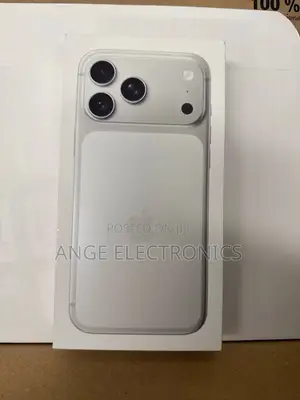 New Apple iPhone 17 Pro Max 1 TB Silver
