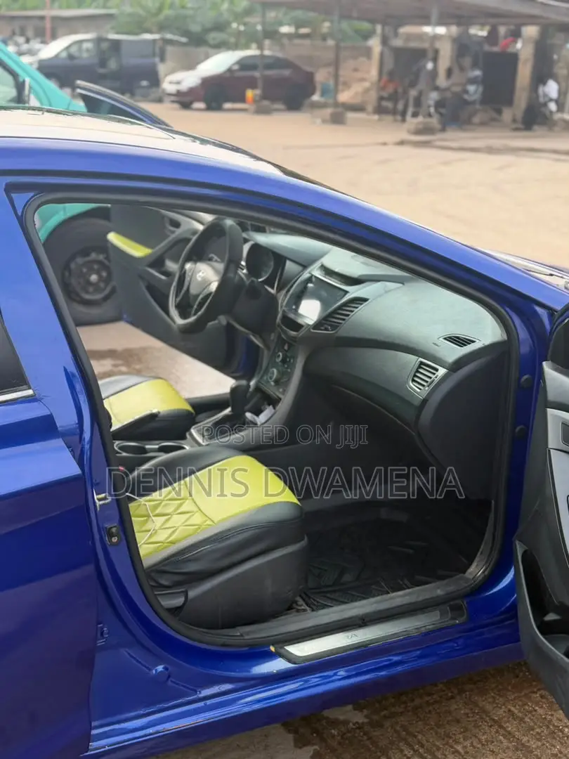 Hyundai Elantra Limited 4dr Sedan (1.8L 4cyl 6A) 2015 Blue