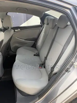 Hyundai Accent 2012 Silver