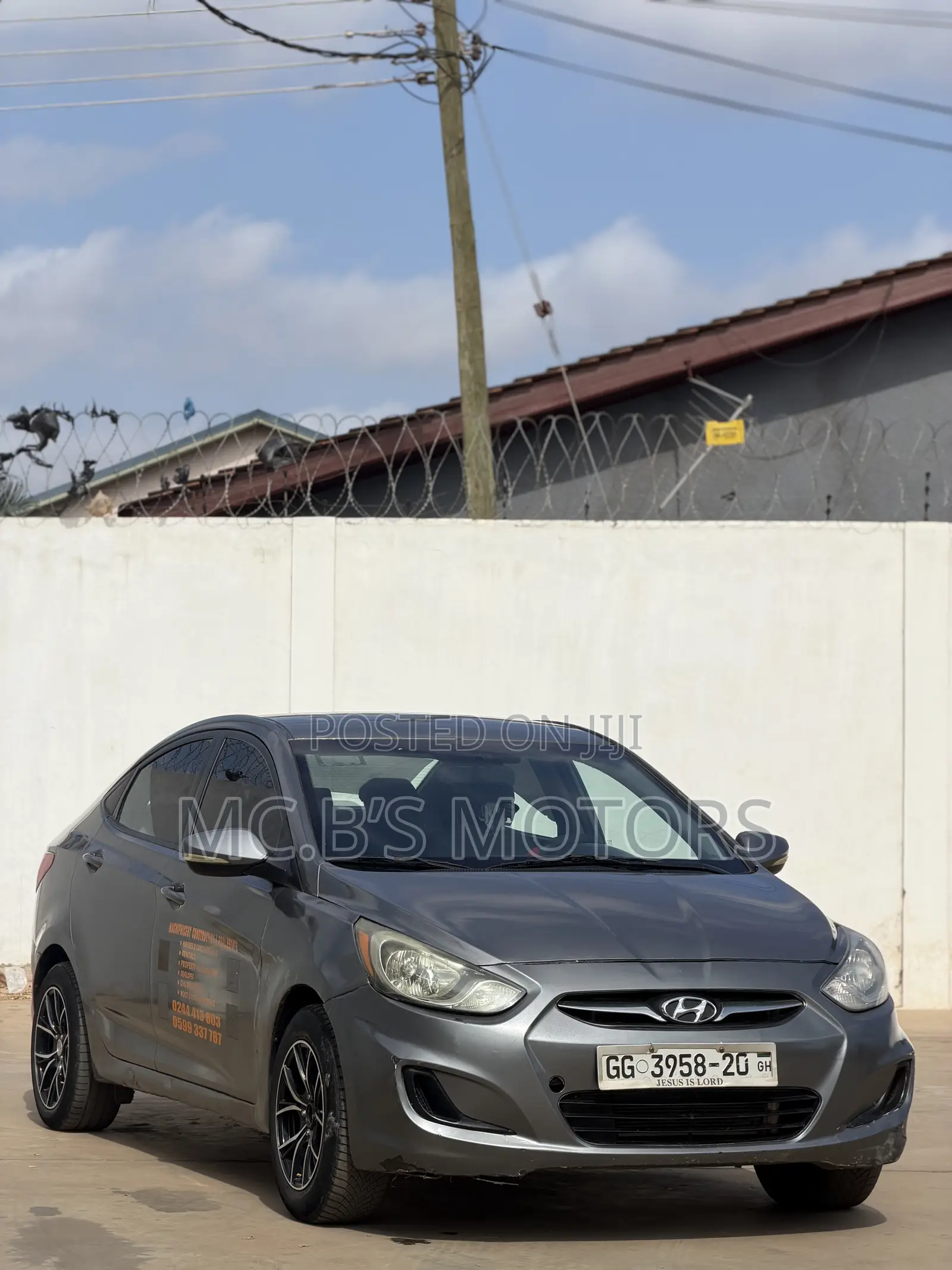 Hyundai Accent 2012 Silver