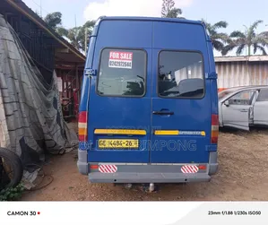 Mercedes-Benz Sprinter 2005 Blue