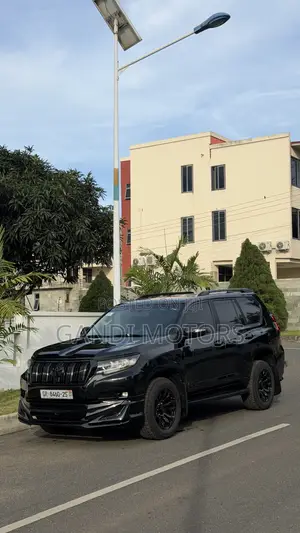 Toyota Land Cruiser Prado 3.0 D-4D (190 Hp) 7 seats 2014 Black
