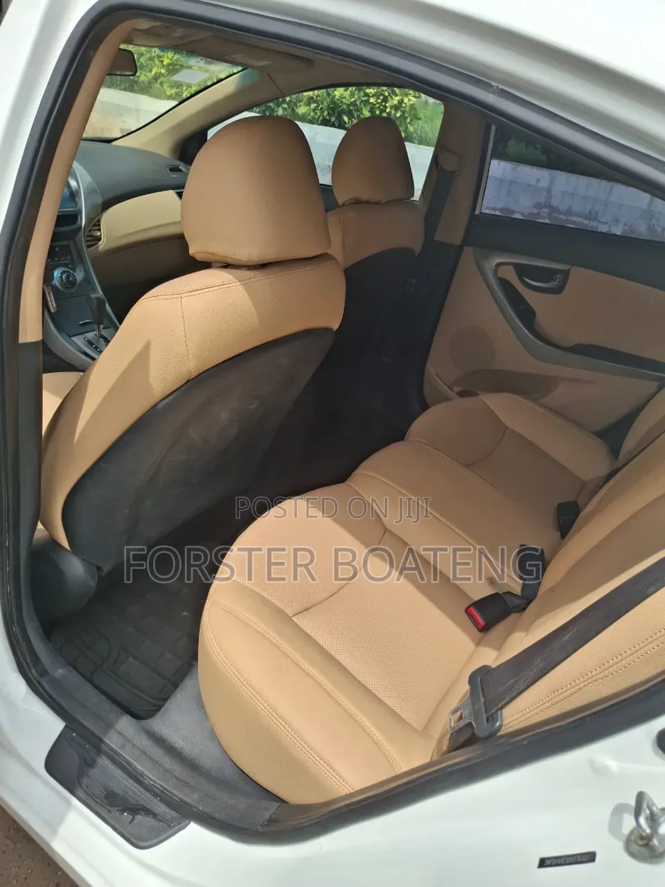 Hyundai Elantra 2013 White