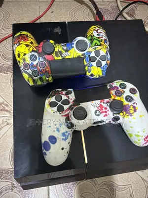 Ps4 Standard With Games