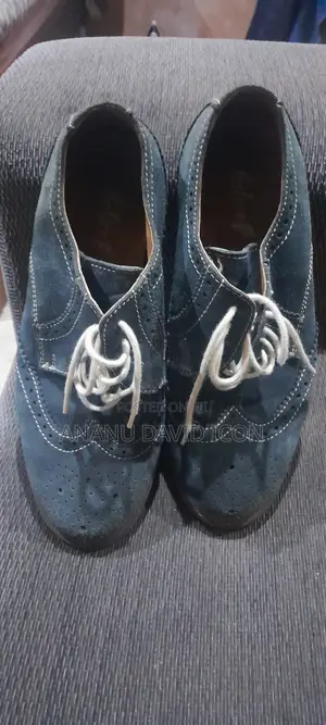 Men's Shoe Size 41