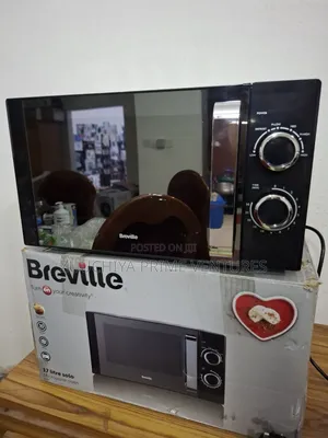 20.L Breville Black Manual Microwave Uk