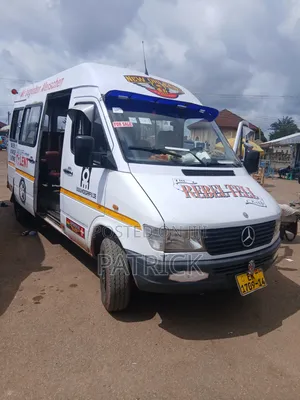 Mercedes-Benz Sprinter 2003 White