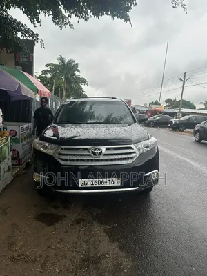 Toyota Highlander 3.5L 4WD 2013 Black