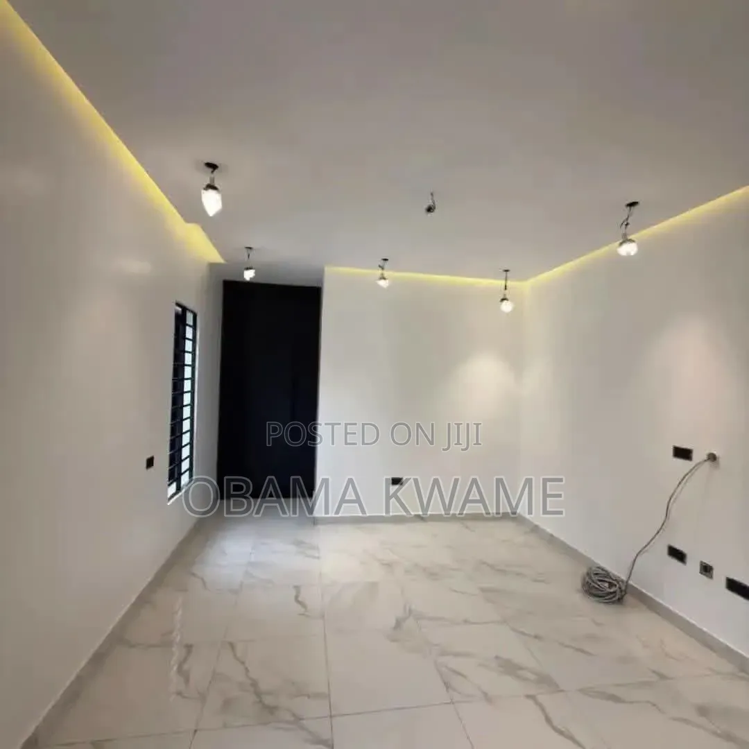 4bdrm House in Laryea Homes, Lake Side Estate for sale