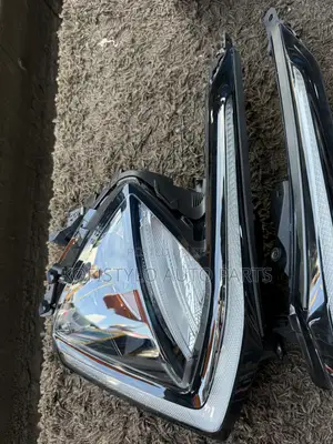 Kia Sportage 2023 Headlight Pair