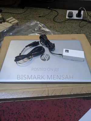 New Laptop HP 8GB AMD Ryzen 5 SSD 512GB