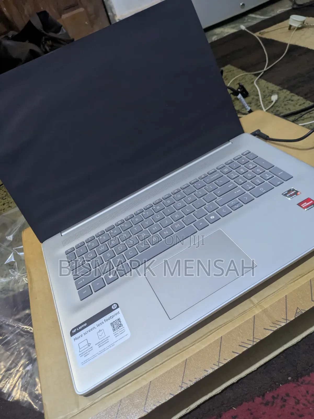 New Laptop HP 8GB AMD Ryzen 5 SSD 512GB