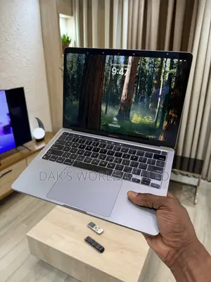 Laptop Apple MacBook Pro 2020 M1 8GB Apple M1 SSD 512GB