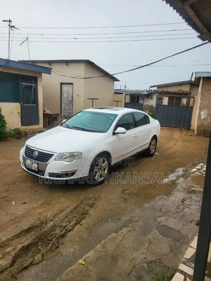 Volkswagen Passat 2015 Off white