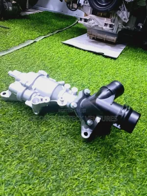 Mercedes Benz C/E/Glc300 Water Pump