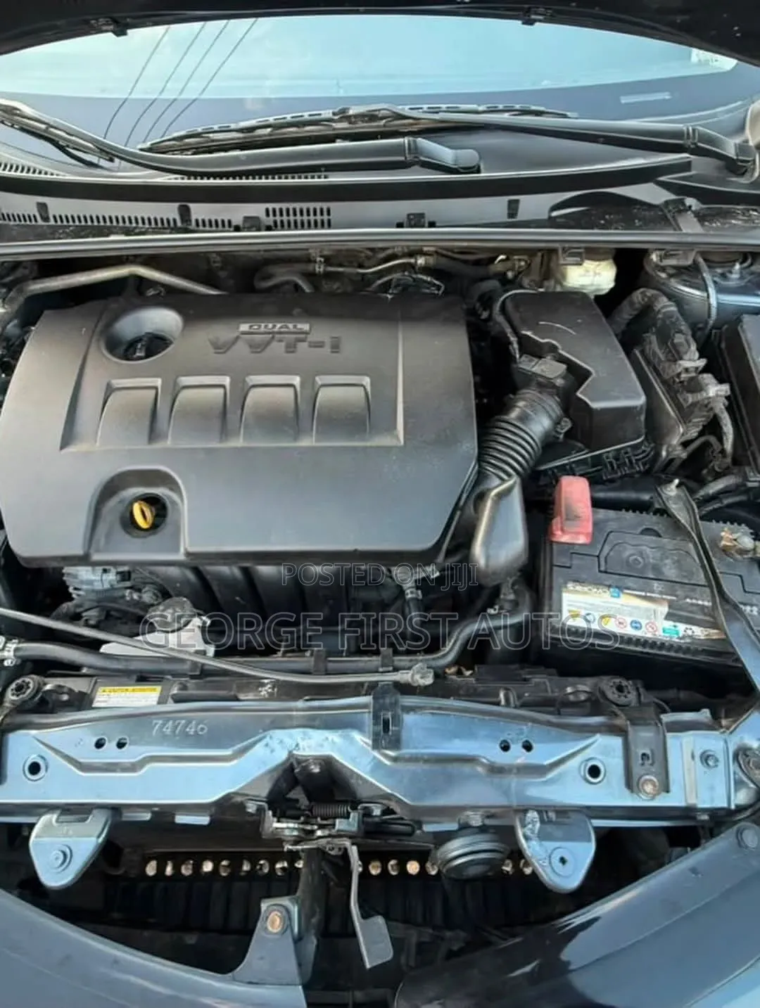 Toyota Corolla LE (1.8L 4cyl 2A) 2018 Gray