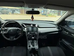 Honda Civic EX 4dr Sedan (2.0L 4cyl) 2017 Silver