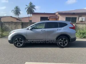 Honda CR-V Touring AWD 2018 Silver
