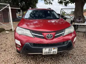 Toyota RAV4 2015 Red