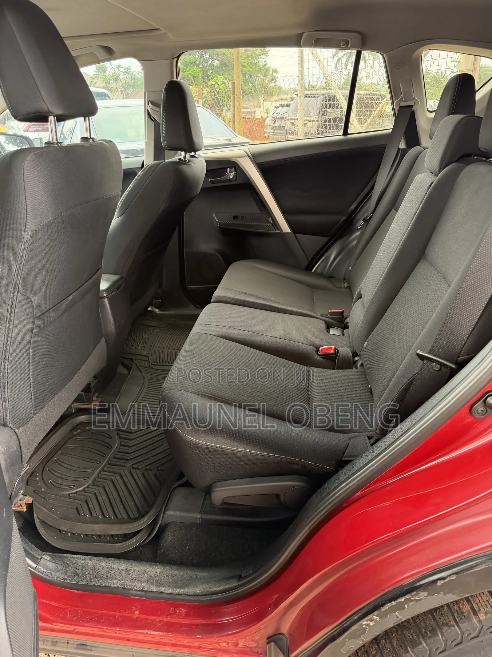 Toyota RAV4 2015 Red