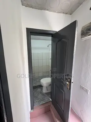 1bdrm Apartment in Mile 7 for rent