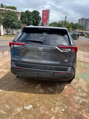 Toyota RAV4 LE 2021 Gray