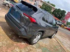 Toyota RAV4 LE 2021 Gray