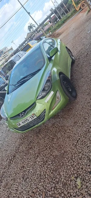Hyundai Elantra 2015 Green