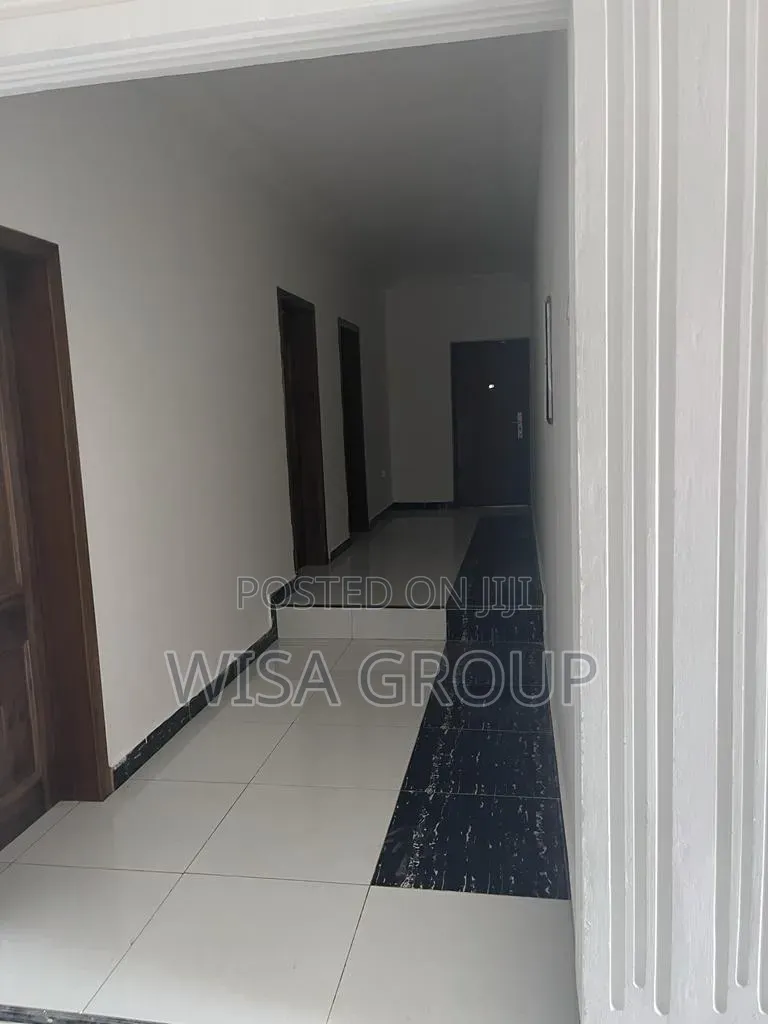 4bdrm Duplex in Wisa Group, Accra Metropolitan for rent