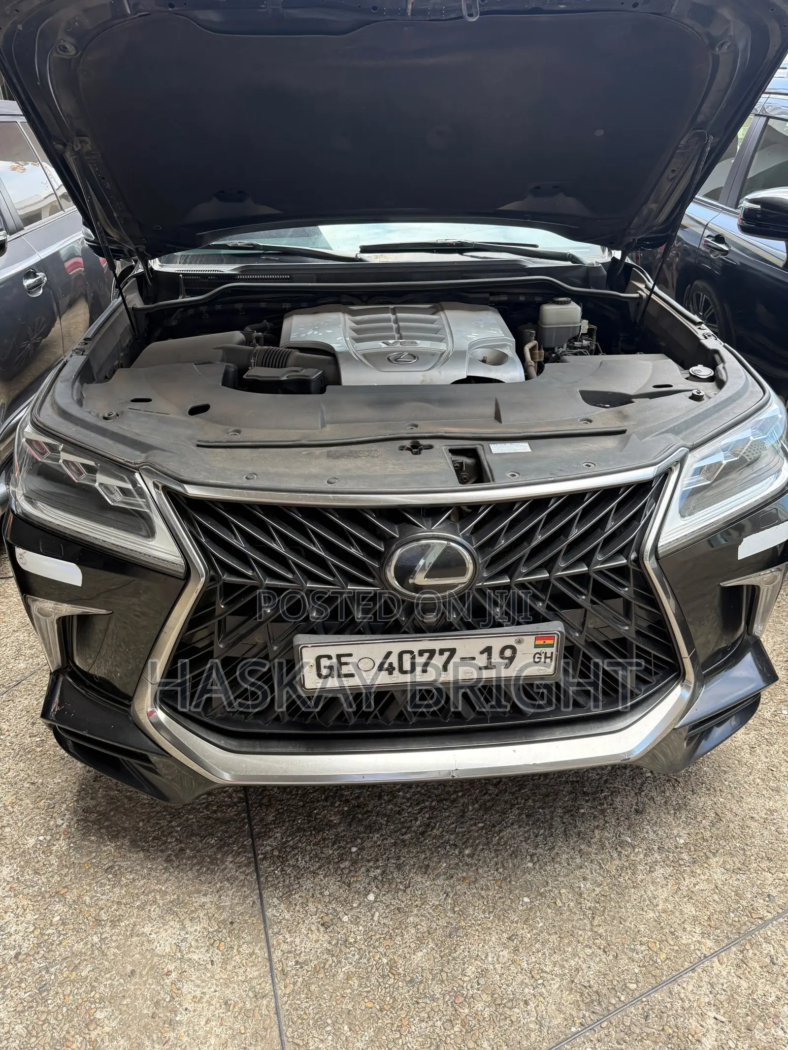 Lexus LX 2019 Black
