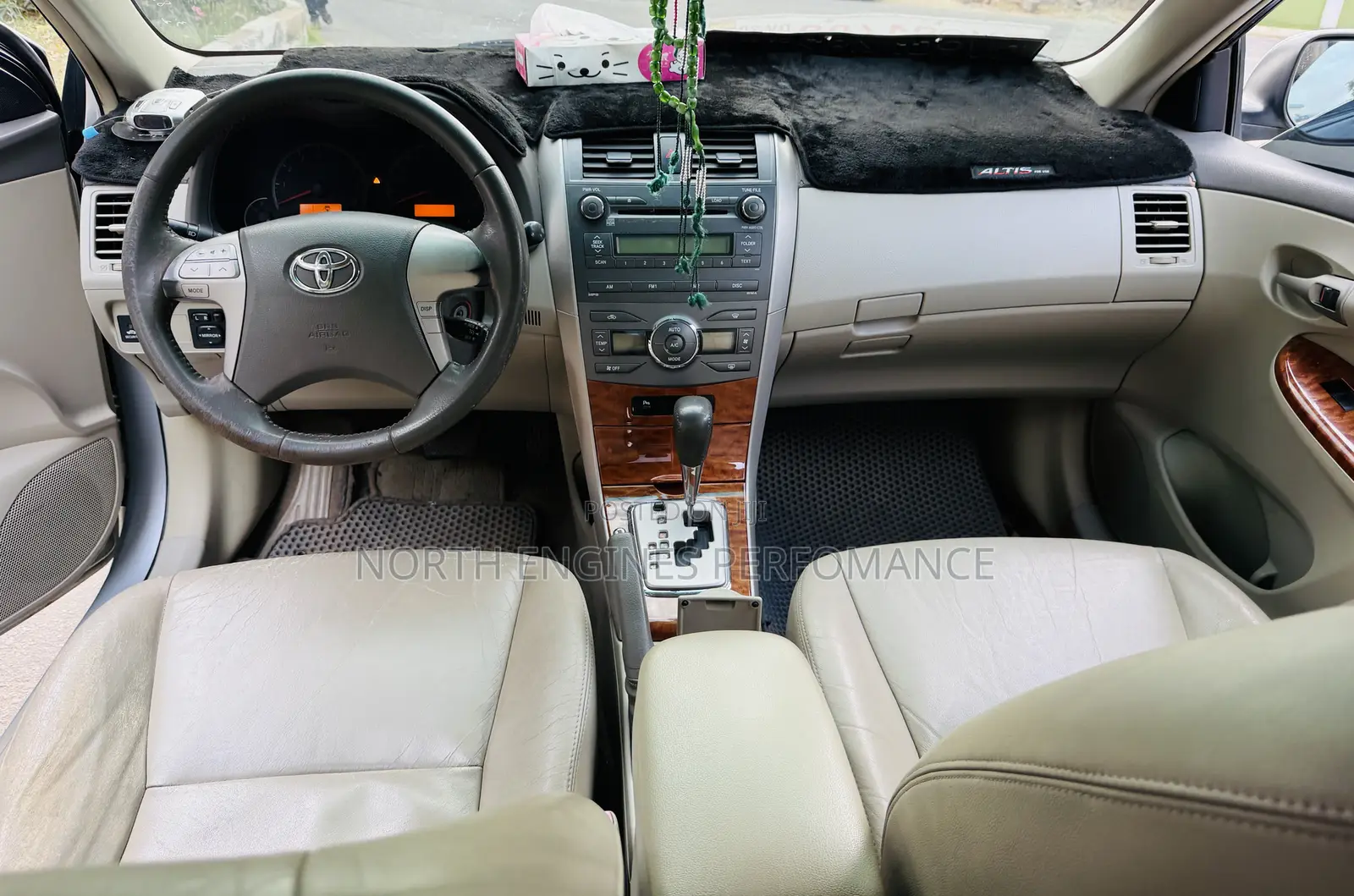 Toyota Corolla 2010 Silver